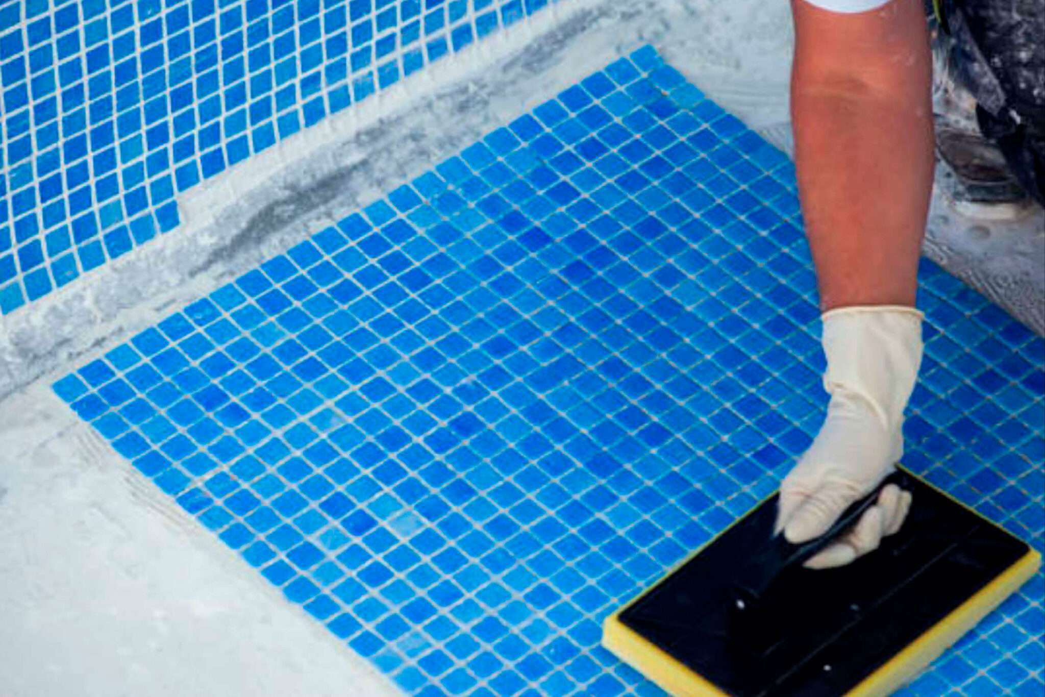 Reparación de piscinas en Málaga