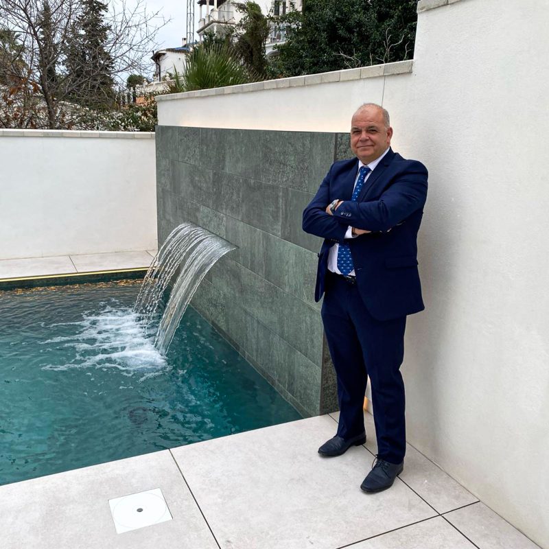 Empresa de construcción y reparación de piscinas en málaga